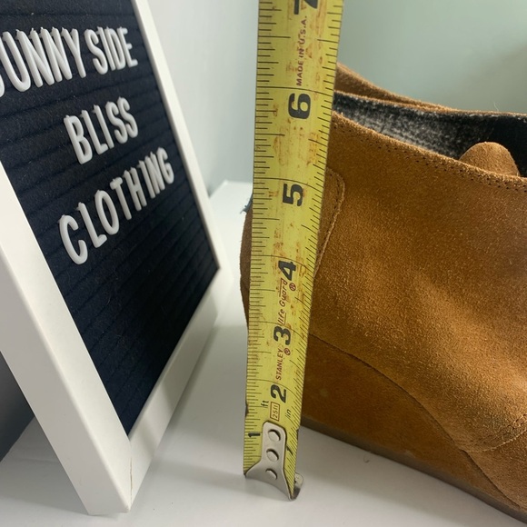 Toms Women’s Brown Rust Dessert Wedge Suede Ankle Booties Size 7 - Picture 10 of 16